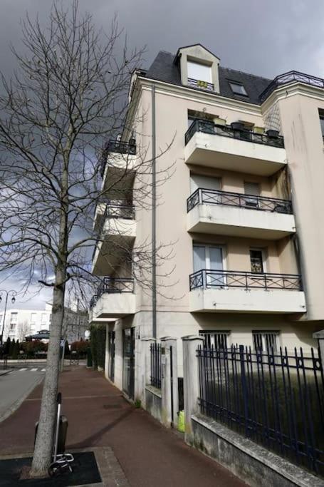 Duplex Art Place, Olympics 2024 Les Clayes-Sous-Bois Zewnętrze zdjęcie